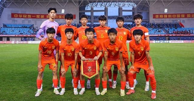 在线娱乐-中国U16男足3-2战胜塔吉克斯坦U16男足,取得两连胜|国家队|北京|袁博涵|霍吉耶夫|彭熙然_新浪新闻